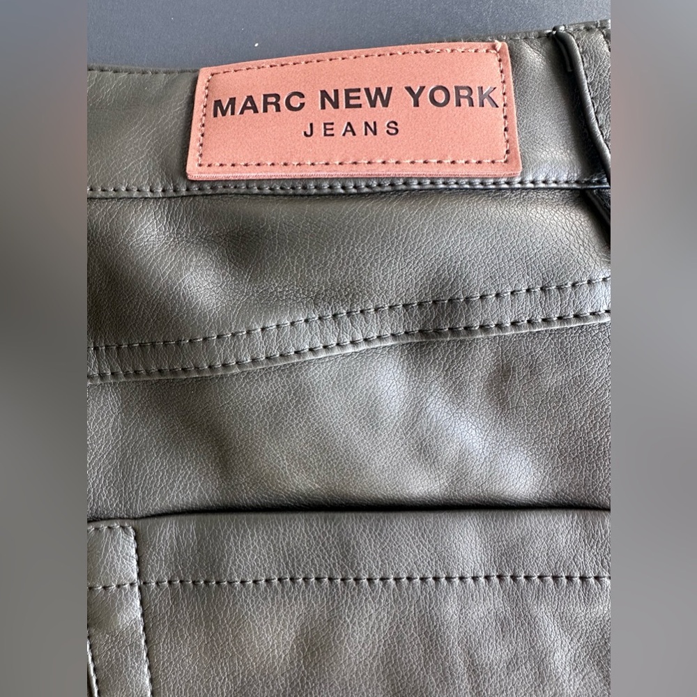 Marc New York Jeans Women's Faux Leather mini skirt dark Green Size 6 - Picture 5 of 10